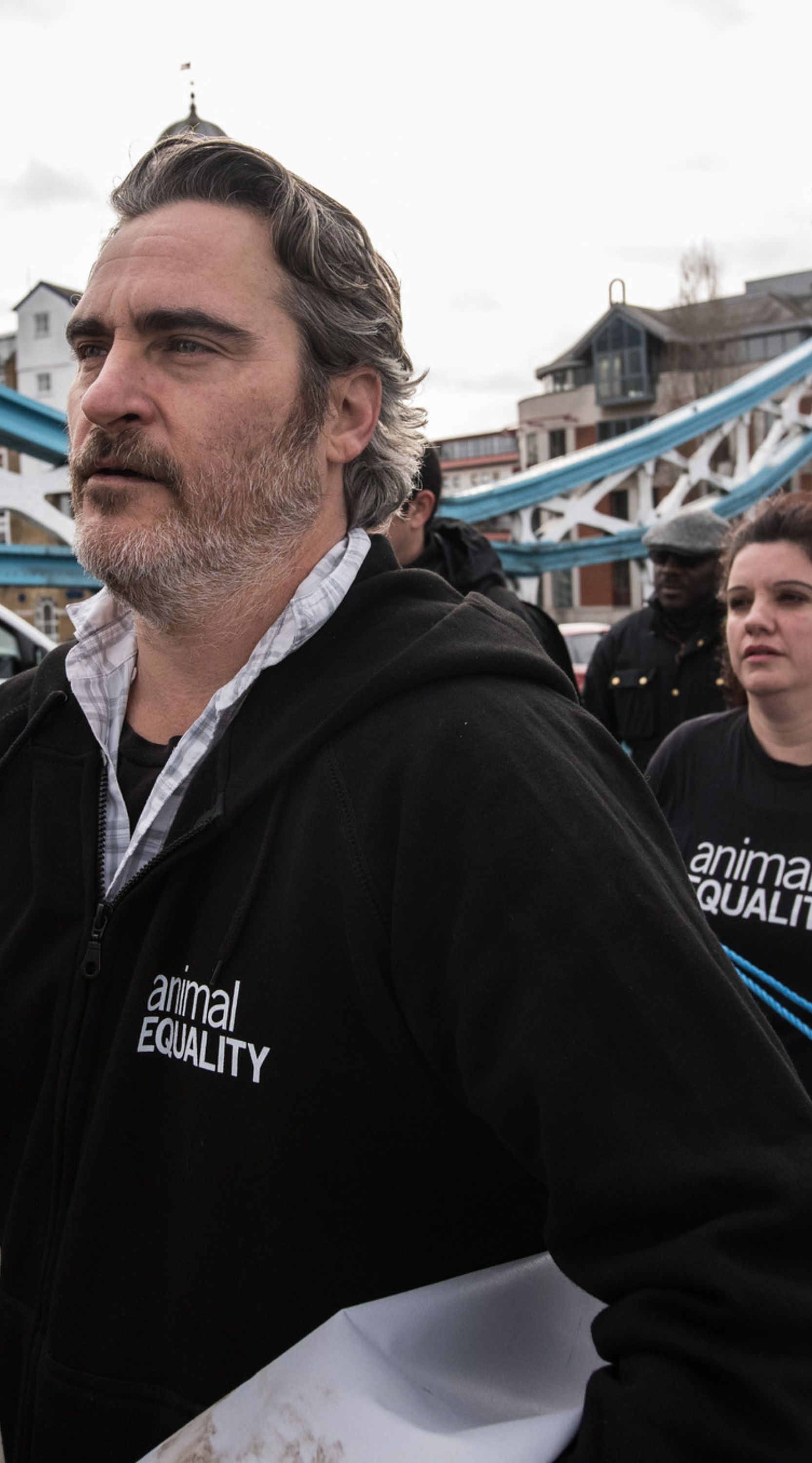 Animal Equality in azione con Joaquin Phoenix