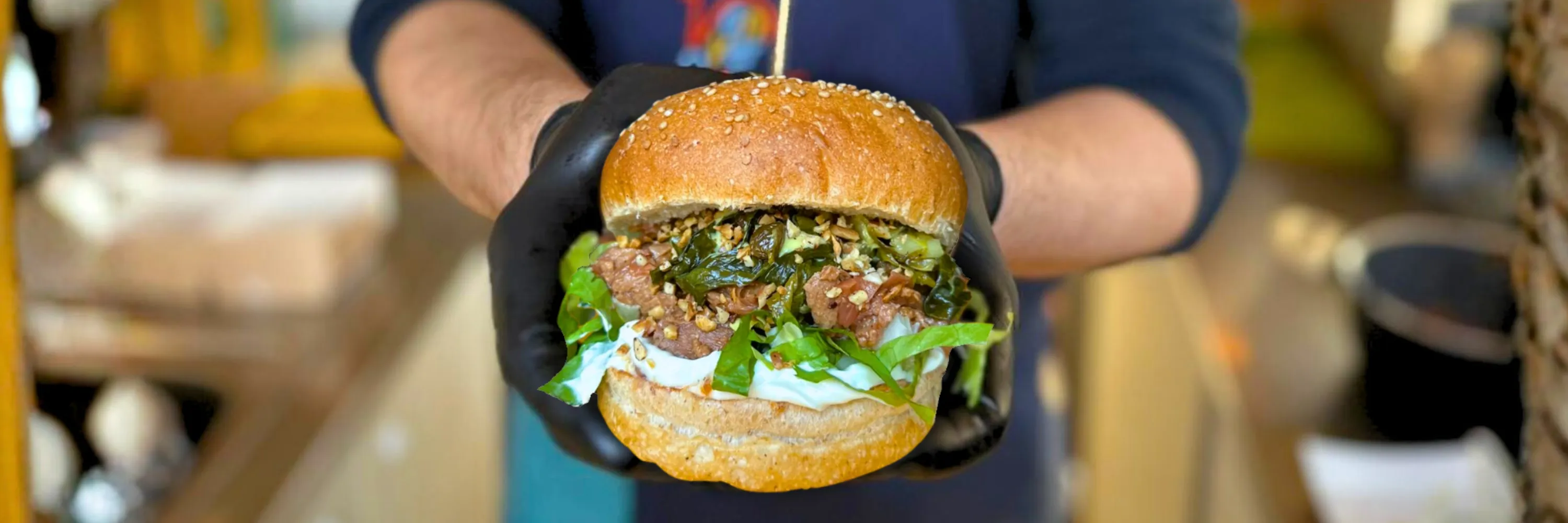 Van Ver Burger x Animal Equality 3 vanverburger hero