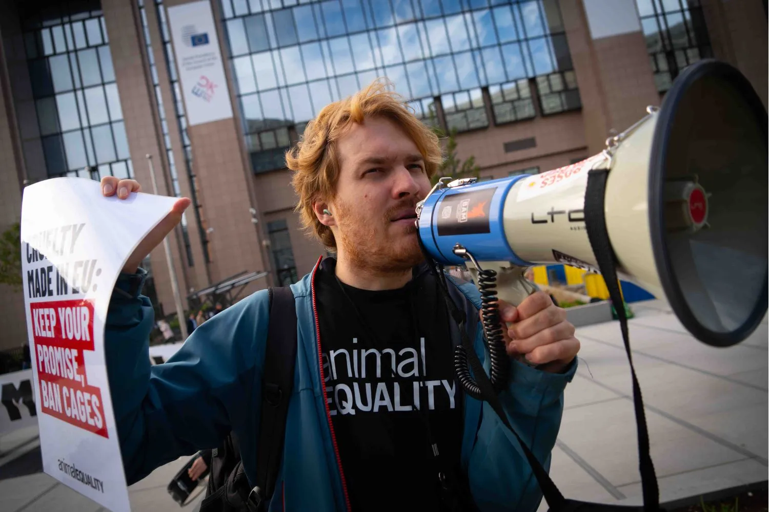 attivista unione europea